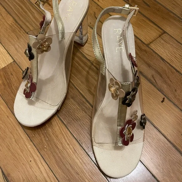 New never worn. Very beautiful with short dress or with business style . - Picture 2 of 8